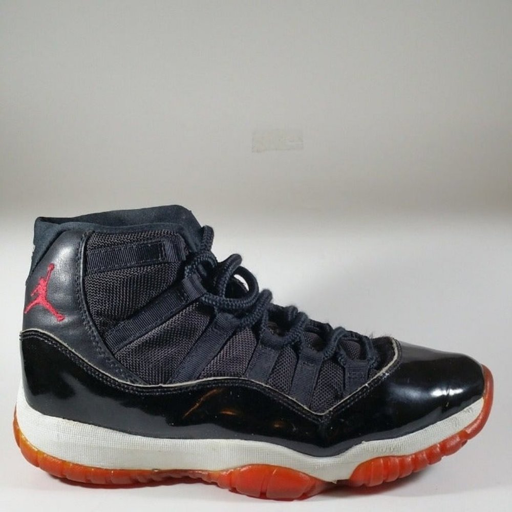 Air Jordan 11 XI Bred 1996 Original Nike Shoes - Picture 5 of 8